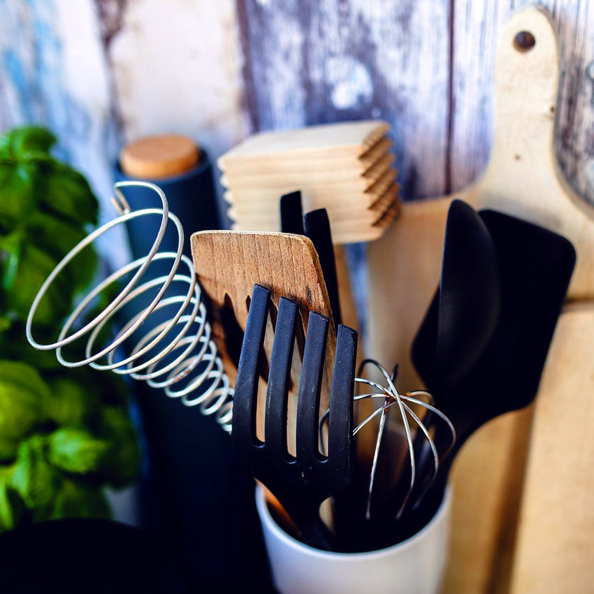 <center>Kitchen Utensils</center>